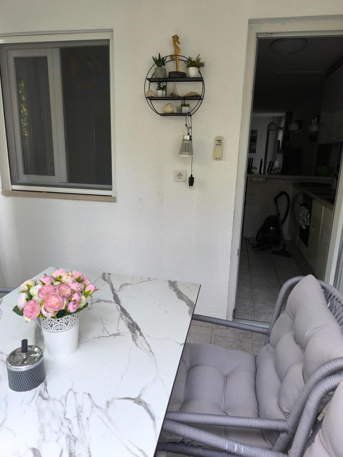 Apartman Robertino 1966 Μακάρσκα Εξωτερικό φωτογραφία